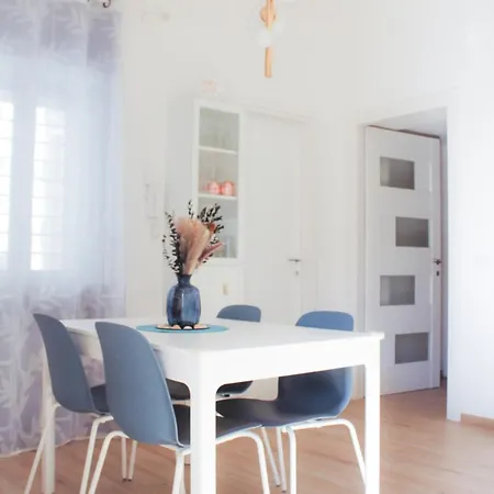 Sea Breeze Garden House Holiday home Civitavecchia